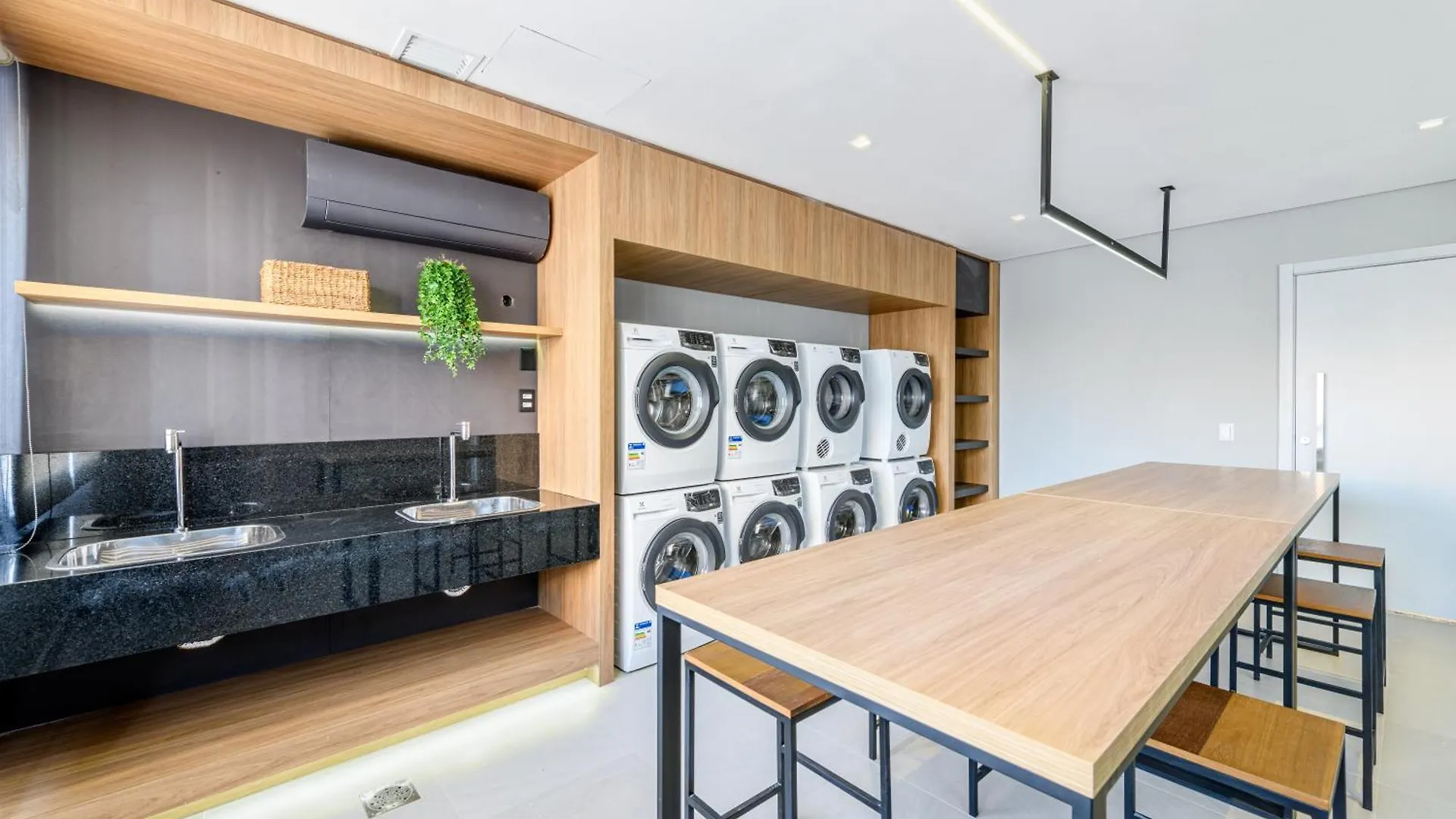Charlie Connect Puc Apartment Porto Alegre